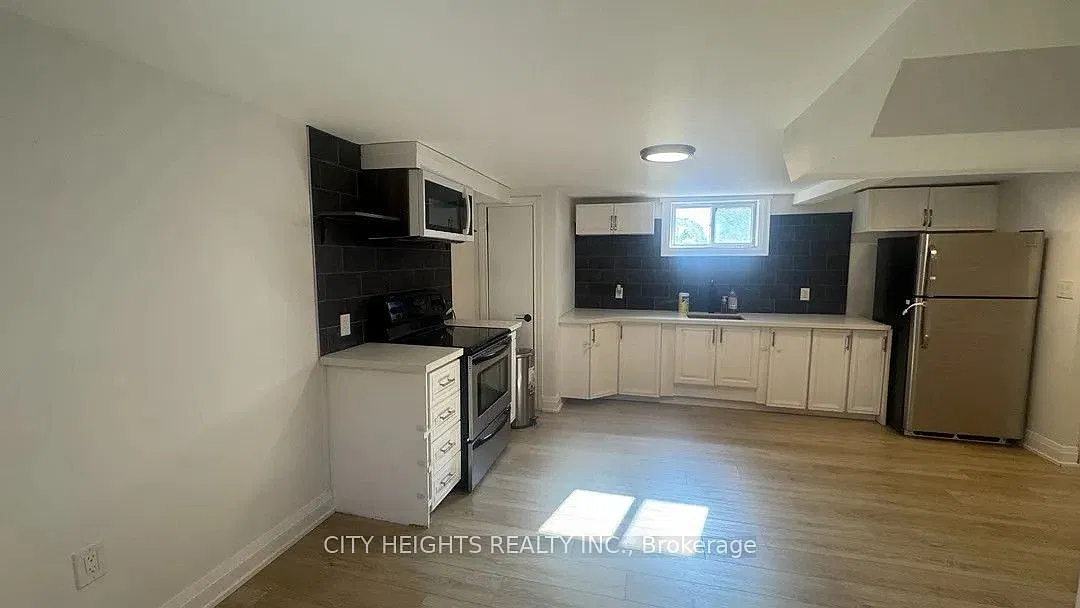 2 bed, $1,595 — Photo 4