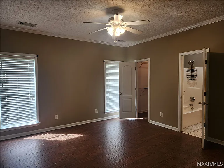 1922 Denny Dr — Photo 16