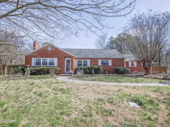 228 Wakefield Rd, Knoxville, TN 37922