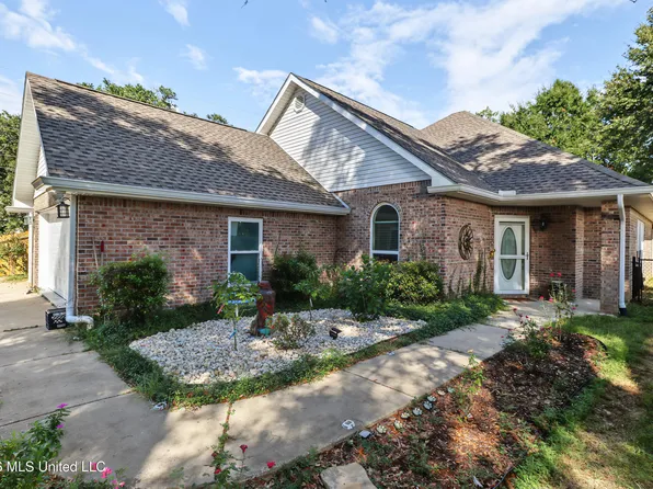638 Oakleigh Ave, Gulfport, MS 39507