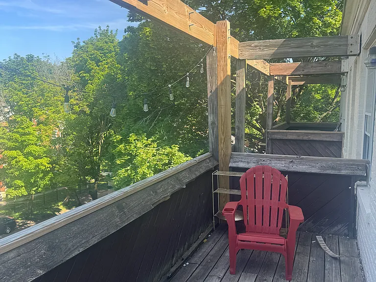 275 S Plymouth Ave #26 — Photo 9