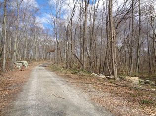 Jerry Browne Rd, Stonington, CT 06378