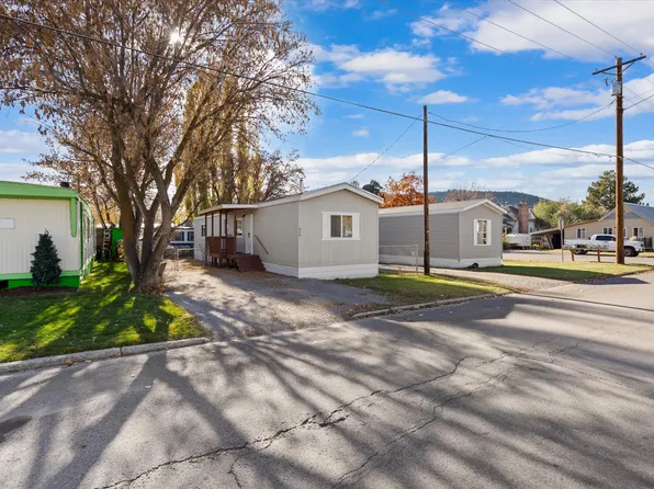 940 6th St W, Kalispell, MT 59901