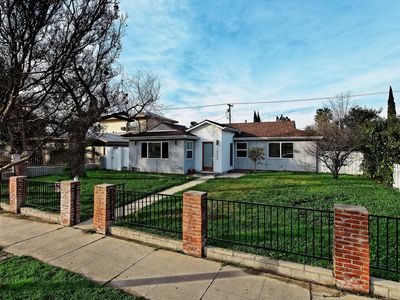 16043 San Fernando Mission Blvd, Granada Hills, CA, 91344