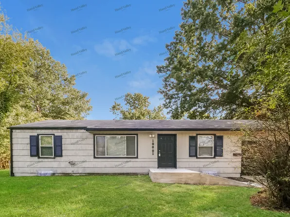 10001 Bellaire Ave, Kansas City, MO 64134