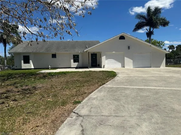 137 Meta ST, FORT MYERS, FL 33905