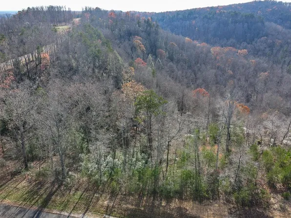 1207 Wind Rush Way, Monterey, TN 38574