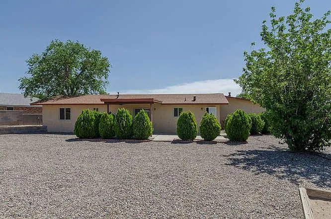 2 bed, 1254 sqft, $1,695 — Photo 2