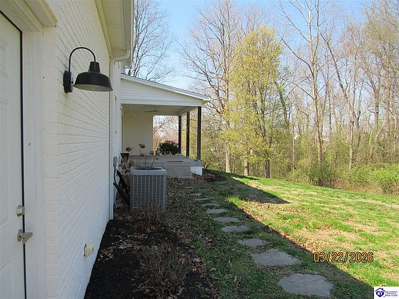 4th image of 122 Kraft Rd