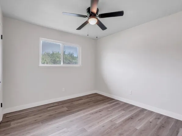 4800 Summit Way, Modesto, CA 95357