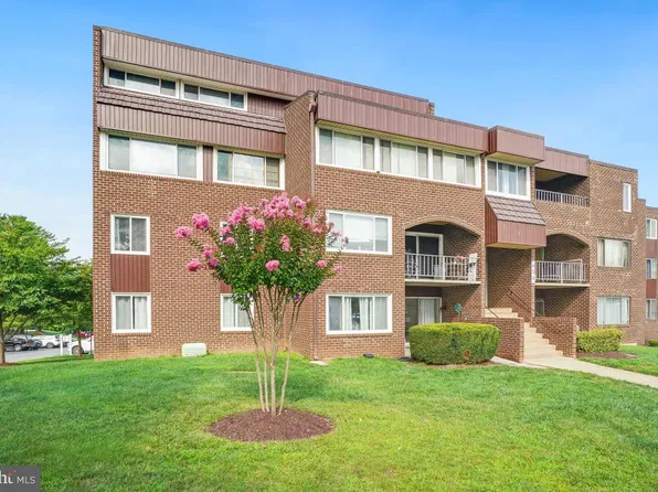 454 Girard St #373, Gaithersburg, MD 20877