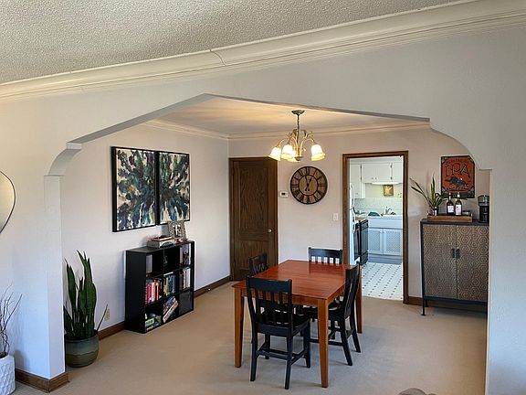 4th image of 2242 Stinson Blvd