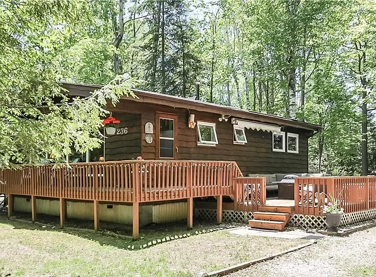 236 Zoo Park Rd — Photo 2