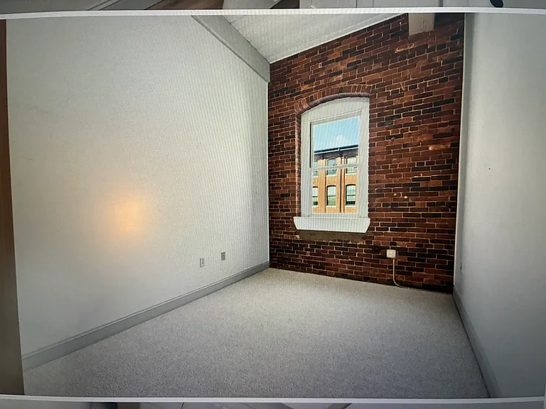 1 Saco Island Ter — Photo 14