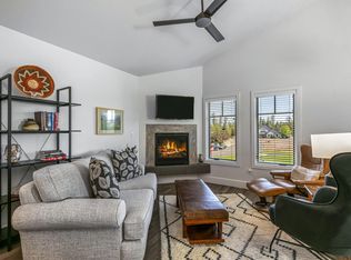 355 S Jefferson Way, Sisters, OR 97759