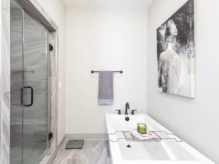 204 Burns Ave #13 — Photo 15