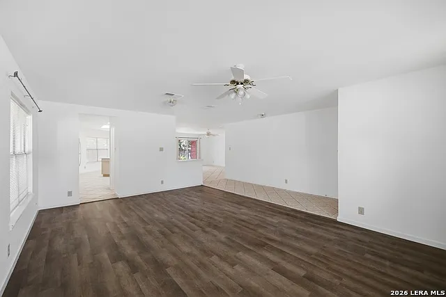2254 Indian Meadows Dr — Photo 8