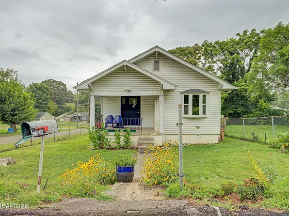900 W Emerald Ave, Knoxville, TN 37921