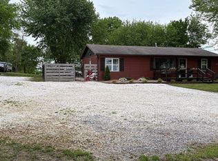 669 Rheas Mill Rd, Farmington, AR 72730