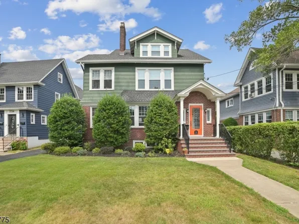 238 Park St #2, Montclair, NJ 07042