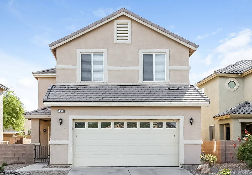 3693 Winter Whitetail St