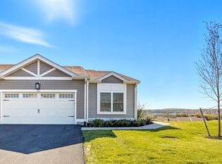 22 Horizon Dr #22, Millbury, MA 01527