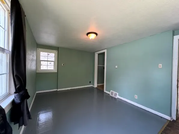 520 W Marion St, Elkhart, IN