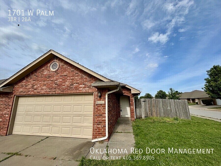 1st image of 1701 W Palm Pl