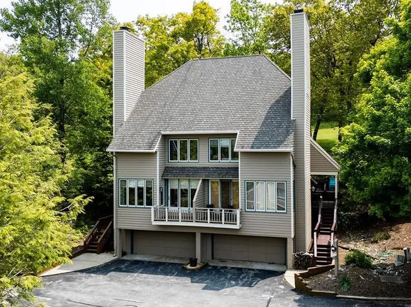 31 Briarwood Ln, Wintergreen Resort, VA 22967