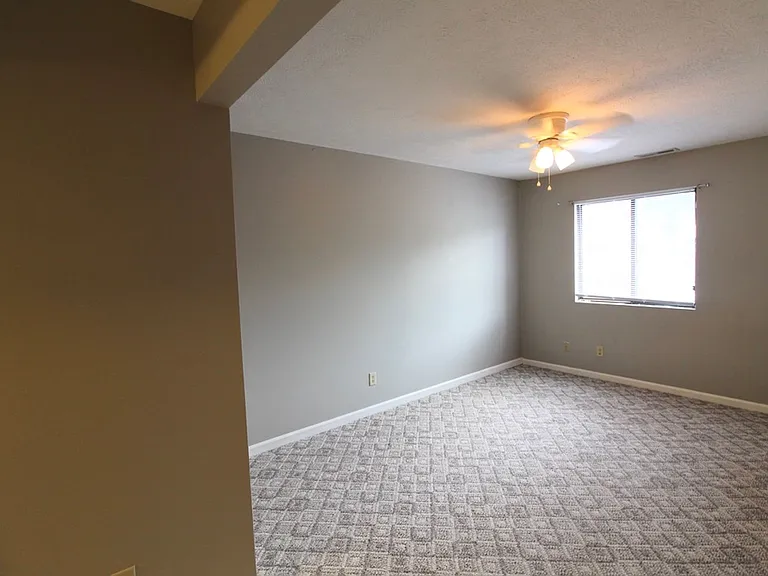 1030-8 Blue Ridge Dr — Photo 15