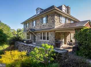 124 N Highland Ave, Bala Cynwyd, PA 19004