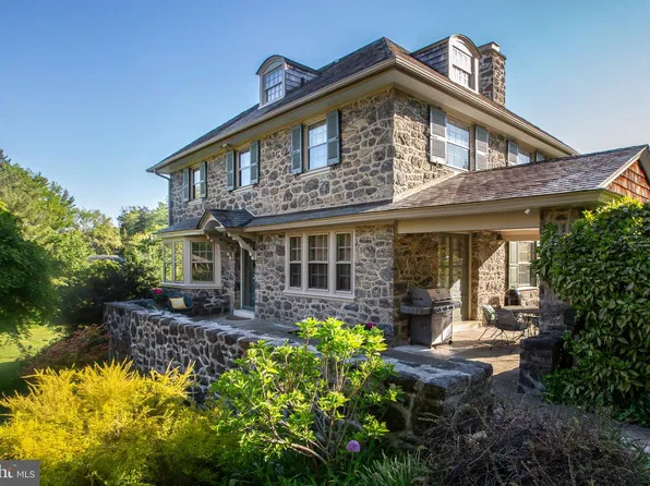 124 N Highland Ave, Bala Cynwyd, PA 19004