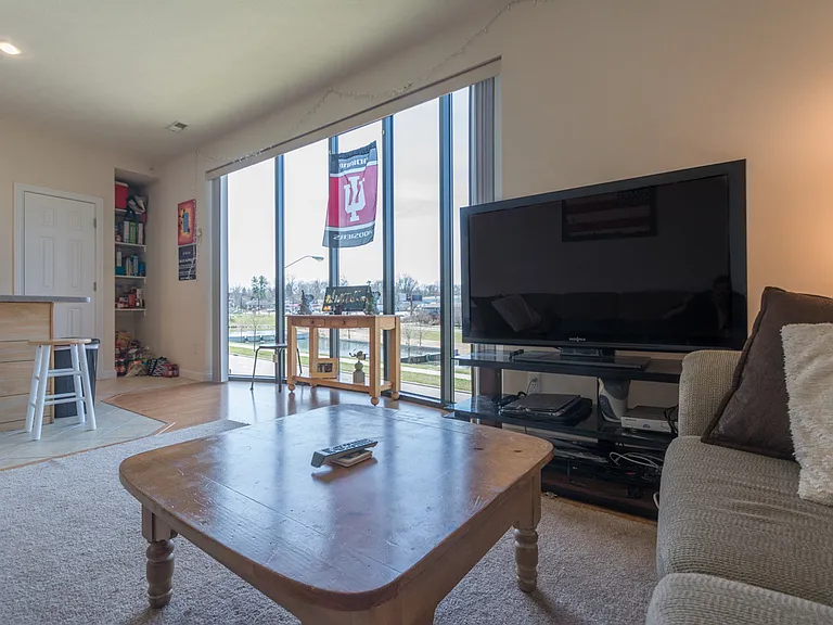 Waterview Apartments — Photo 21