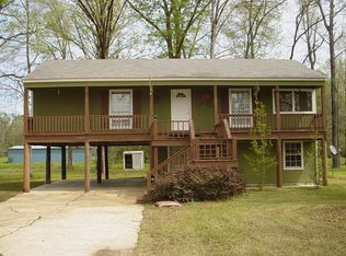 976 Bud Price Rd, Columbus, MS 39702