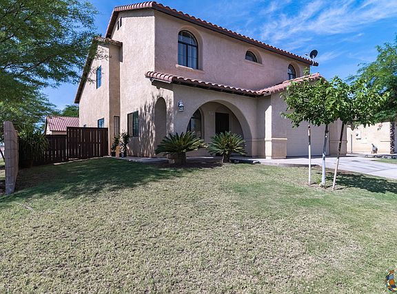 3rd image of 1203 Jacaranda Dr
