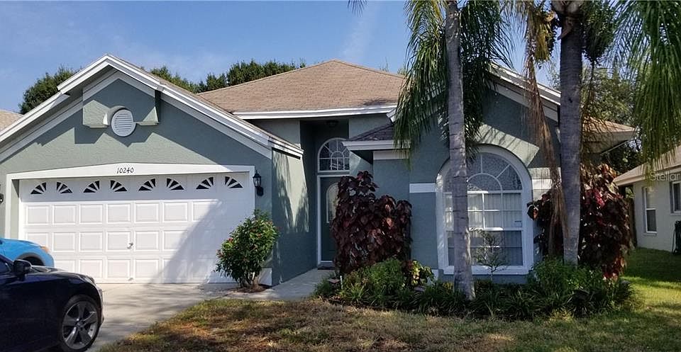 2nd image of 10240 Oasis Palm Dr