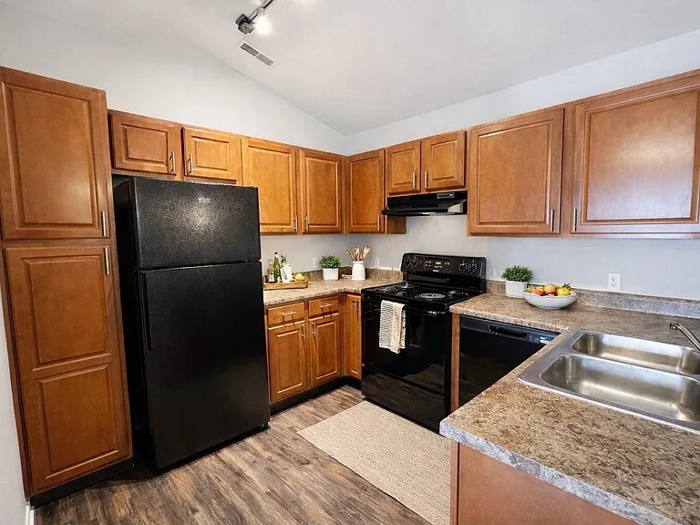 City View Farm Apartments — Photo 6
