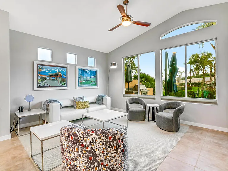 67361 N Laguna Dr — Photo 32