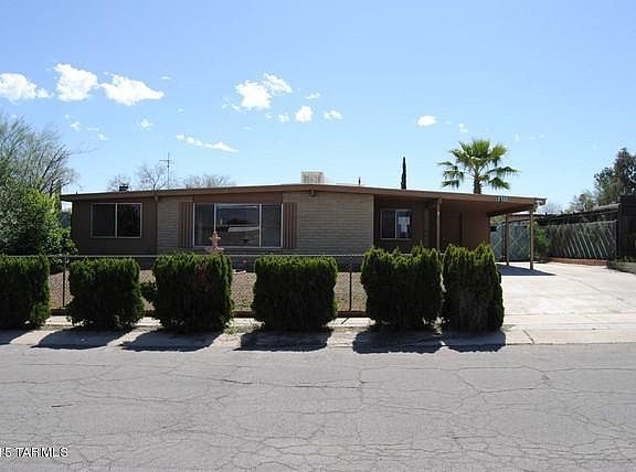 2nd image of 8180 E Victoria Dr