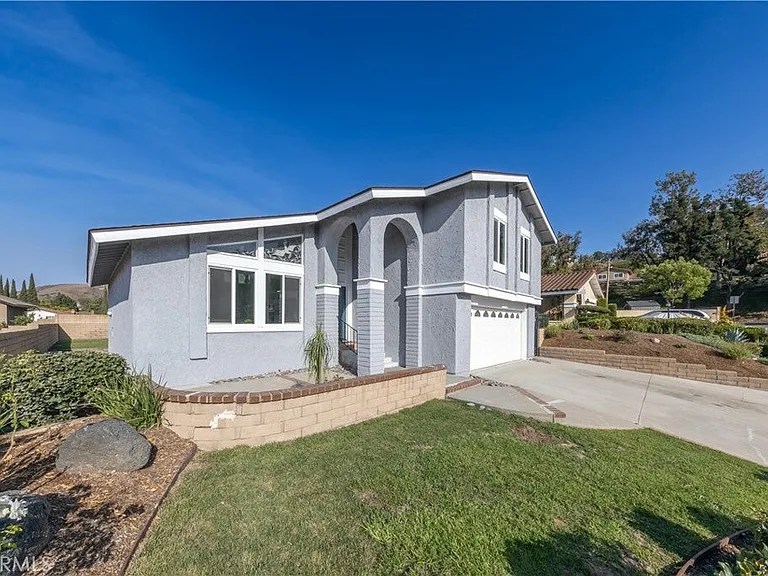 980 S Loyola Dr — Photo 41