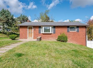 106 Harvest Dr, Verona, PA 15147