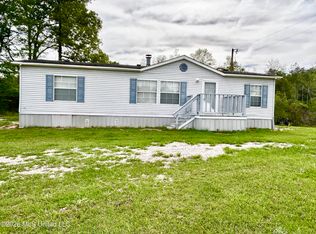 141 Jimmy Reyer Rd, Poplarville, MS 39470