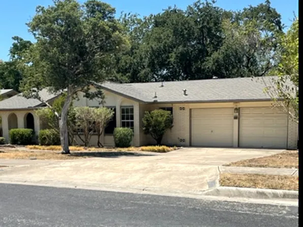 10715 Edgefield Dr, San Antonio, TX 78233