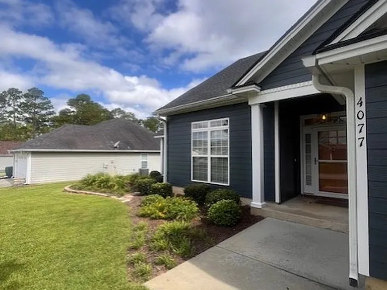 4077 Huntley Dr — Photo 17