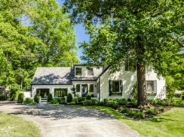 228 E 82nd St, Indianapolis, IN 46240