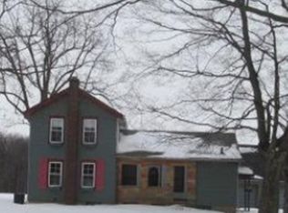 8720 Lange Rd, Fowlerville, MI 48836