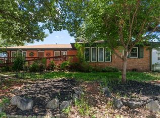 3511 Keyes Dr, Des Moines, IA 50315