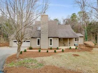 150 Mill Creek Dr, Charlottesville, VA 22902