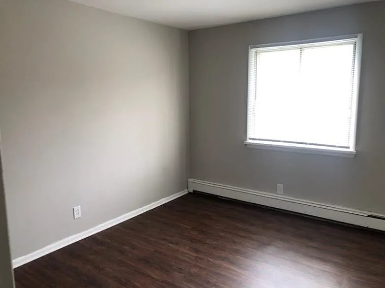 1107 Arthur Ave #302 — Photo 2
