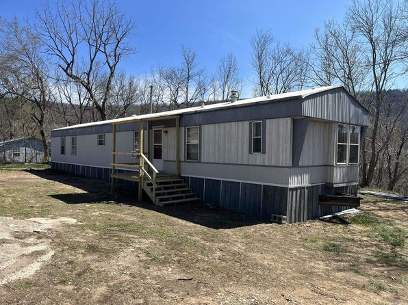 205 Oak St, Marshall, AR 72650